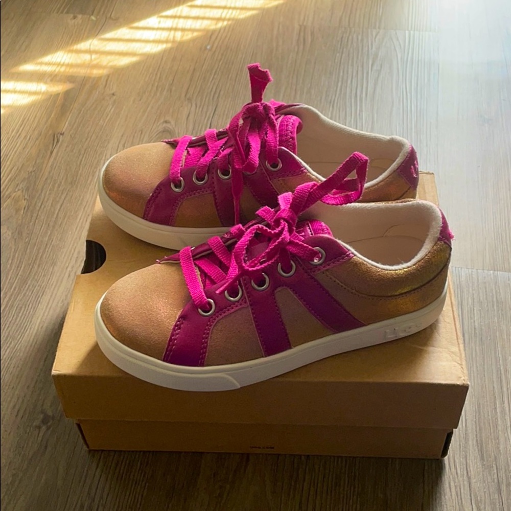 Girls ugg sneakers